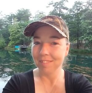 Meet your Posher, Edy